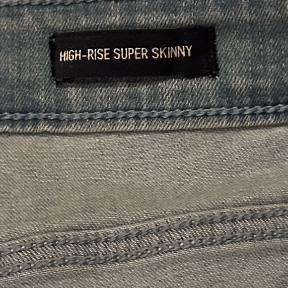 HOLLISTER women’s HIGH-RISE SUPER SKINNY - Picture 13 of 15